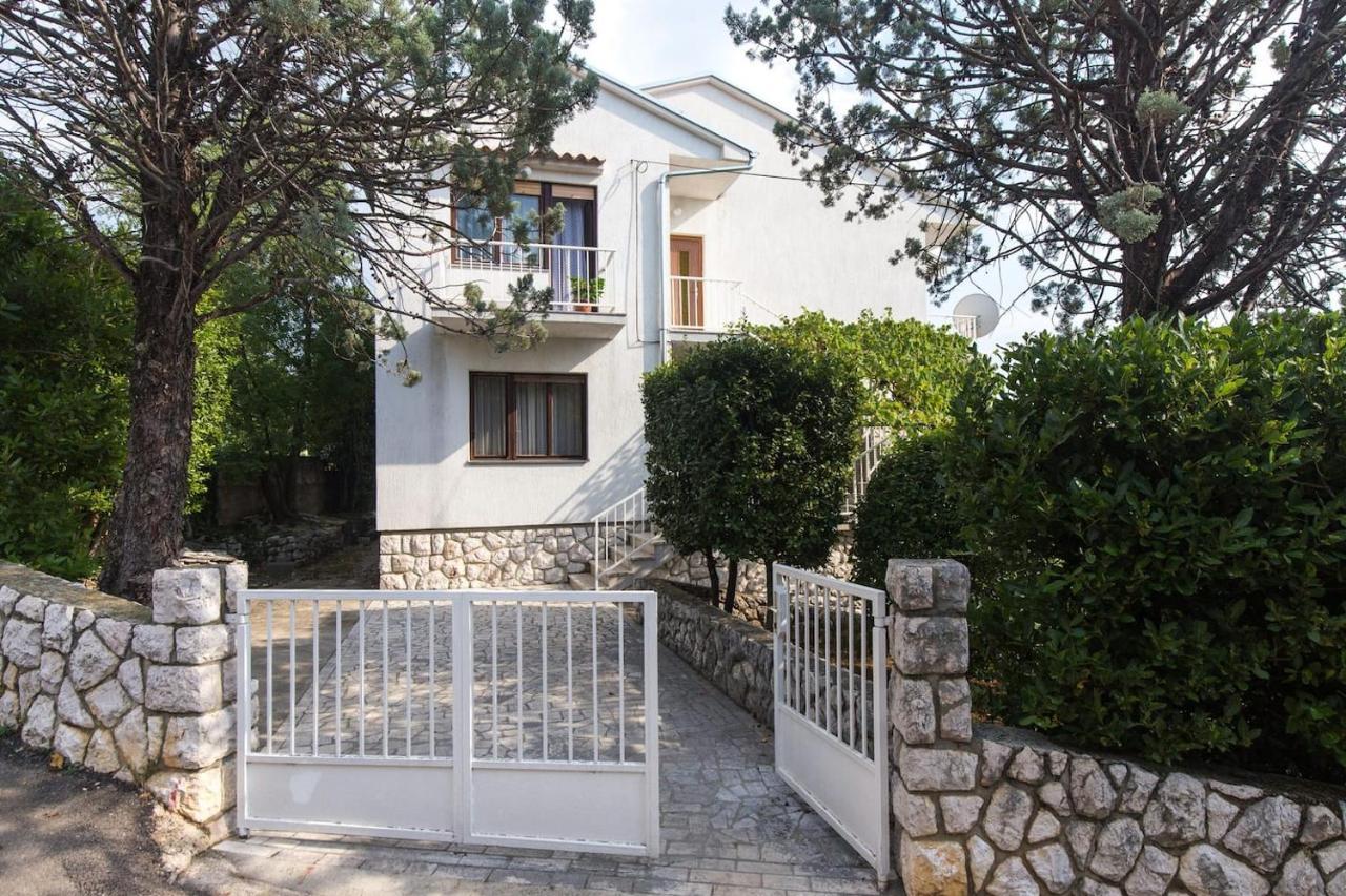 Apartments Simona ซริกเวนิซา ภายนอก รูปภาพ